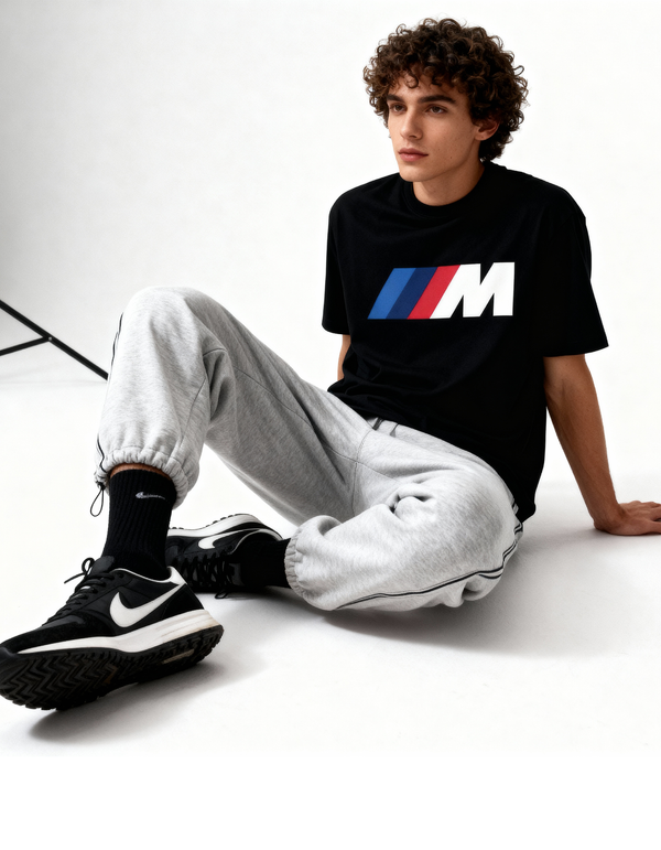 BMW - Regular T-Shirt
