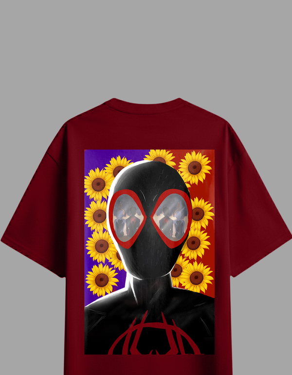 Miles in Bloom - Oversize T-Shirt