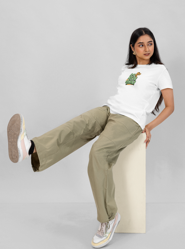 Do Not Give Up Easily - Regular T-Shirt