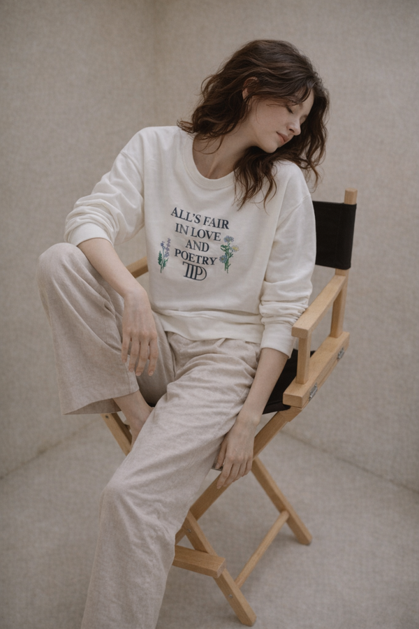 Taylor Swift - All’s fair in love and poetry... Womens's Sweat Shirt